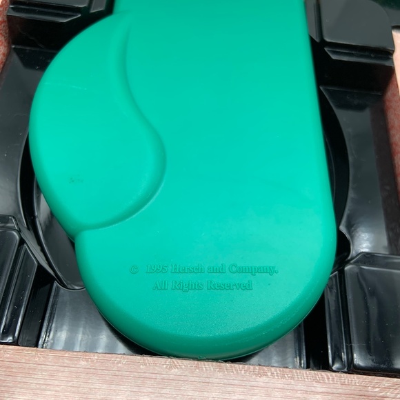 Vintage 1990s Outburst: The Game of Verbal Explosions Game - Picture 14 of 16